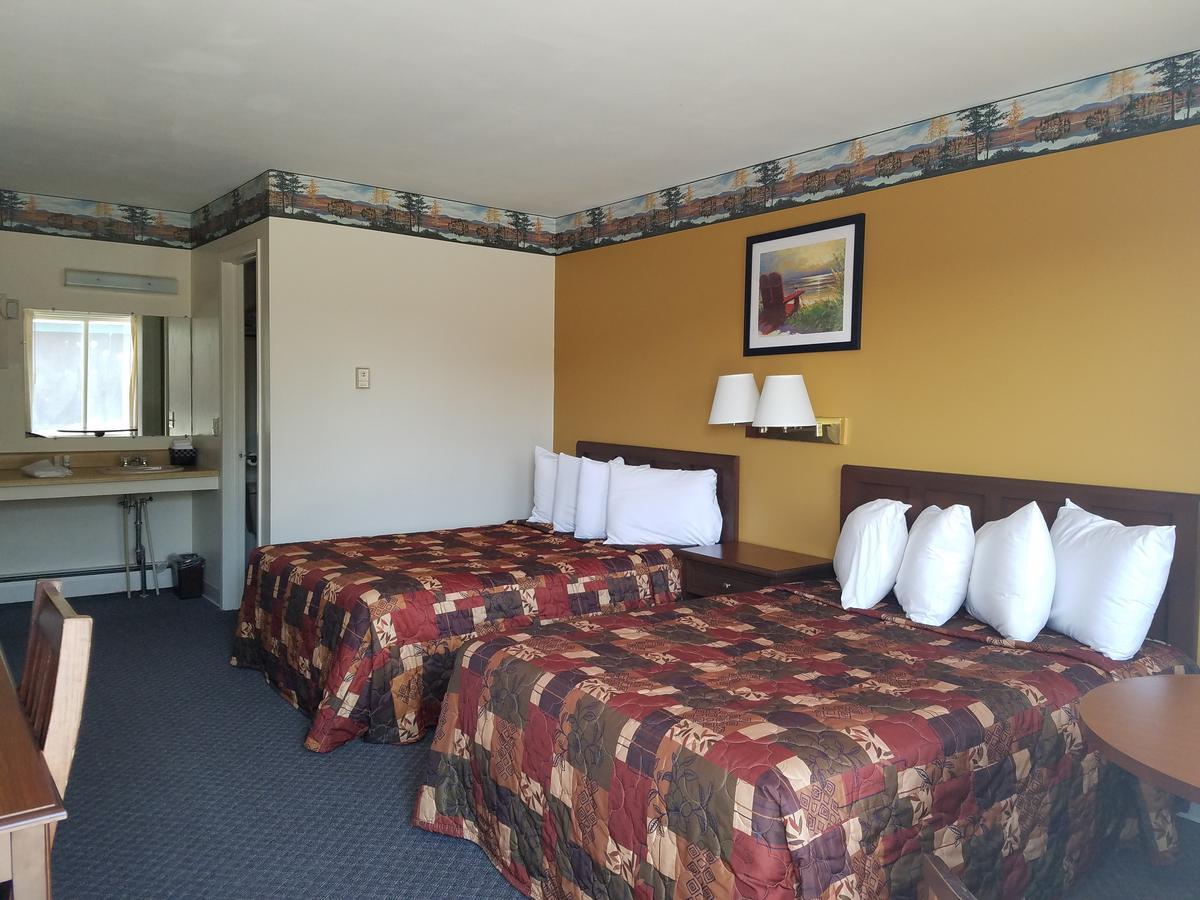 Clark'S Beach Motel Old Forge Extérieur photo