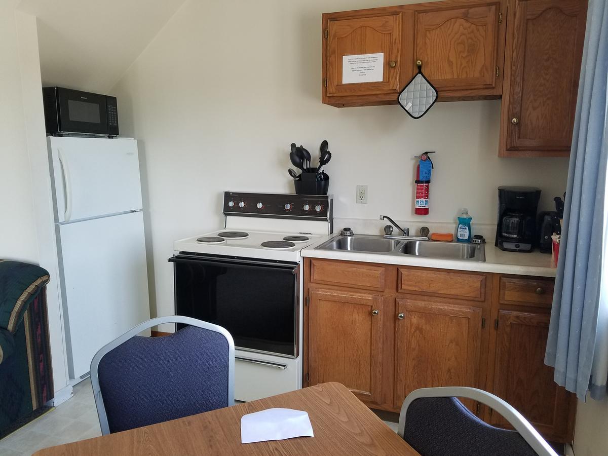 Clark'S Beach Motel Old Forge Extérieur photo