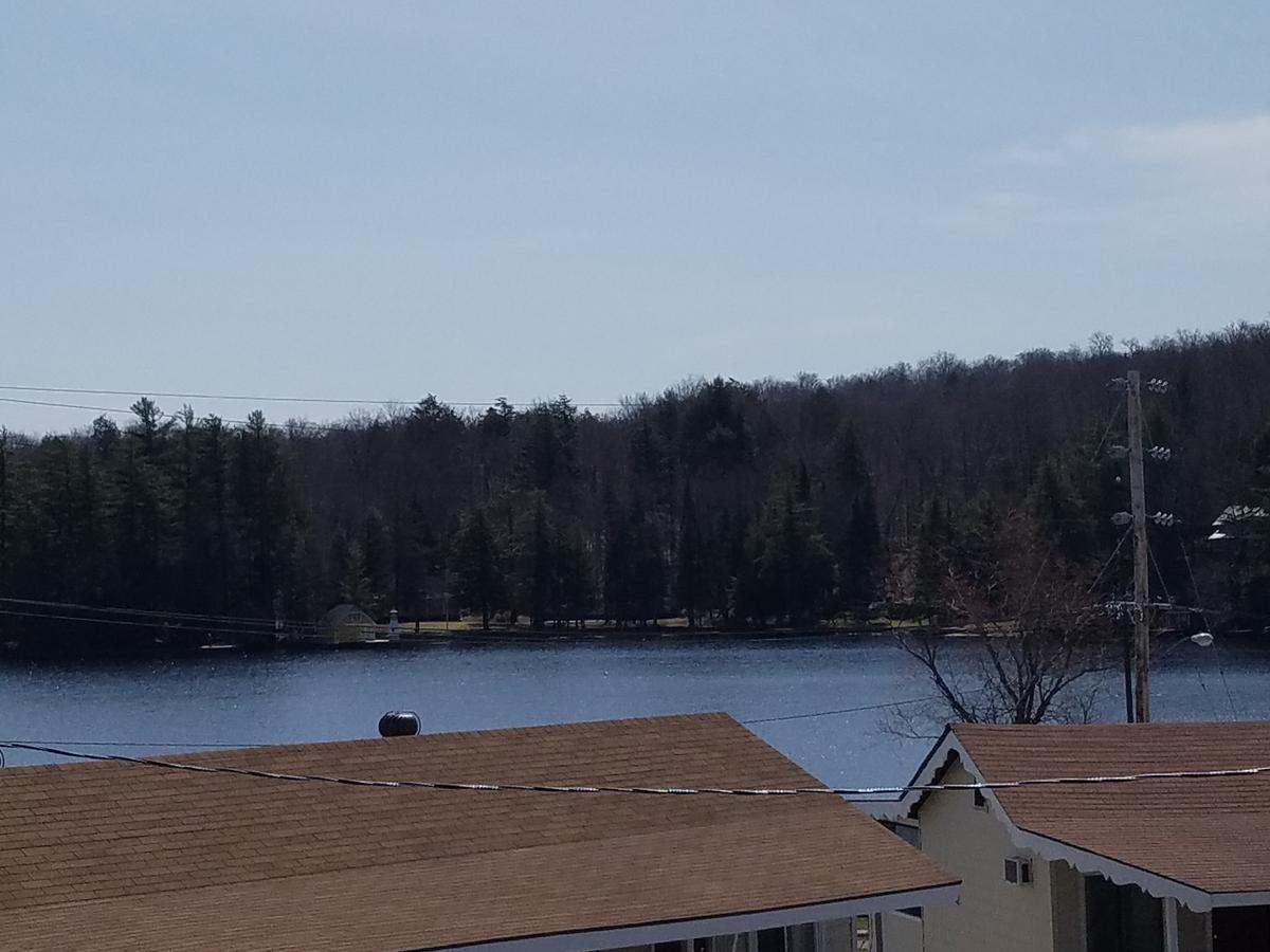 Clark'S Beach Motel Old Forge Extérieur photo