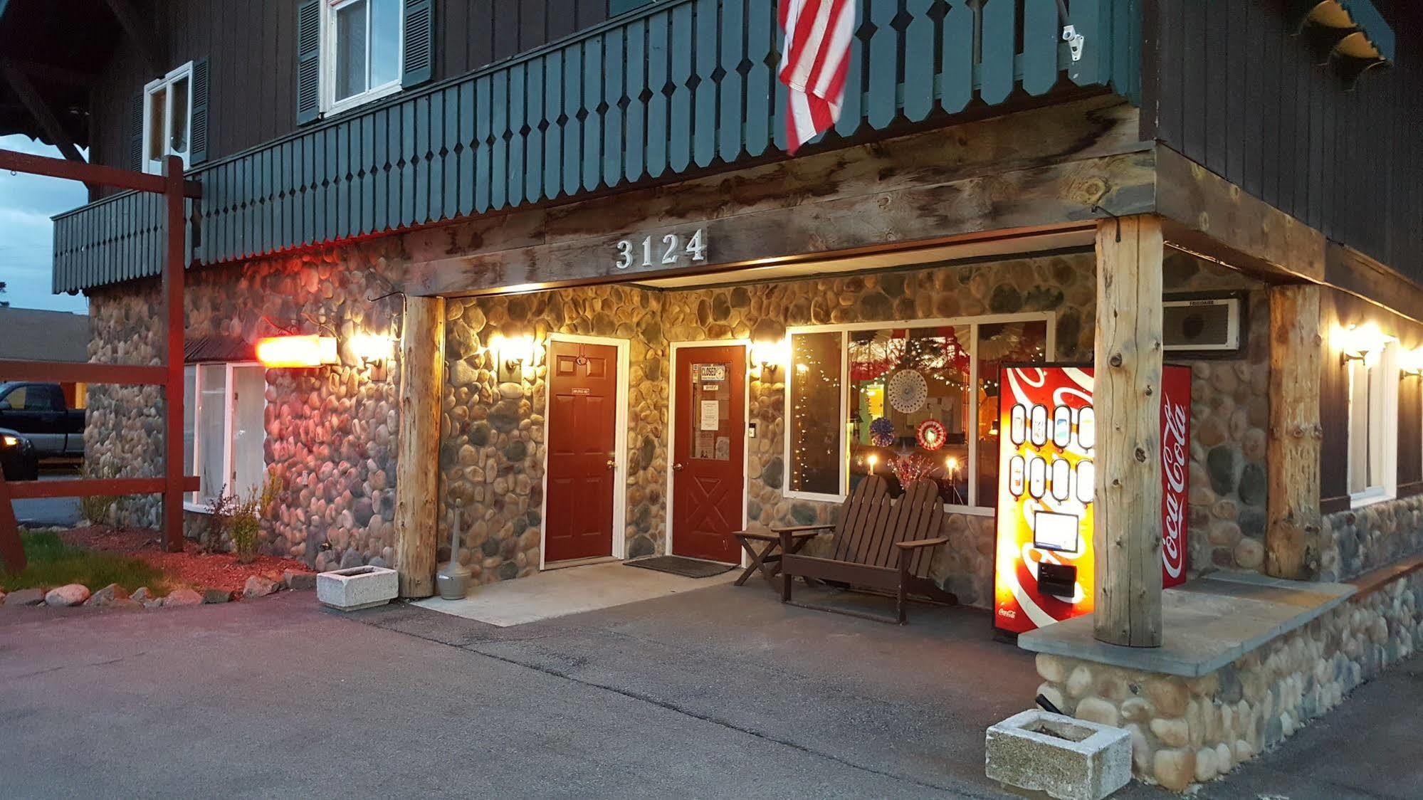 Clark'S Beach Motel Old Forge Extérieur photo